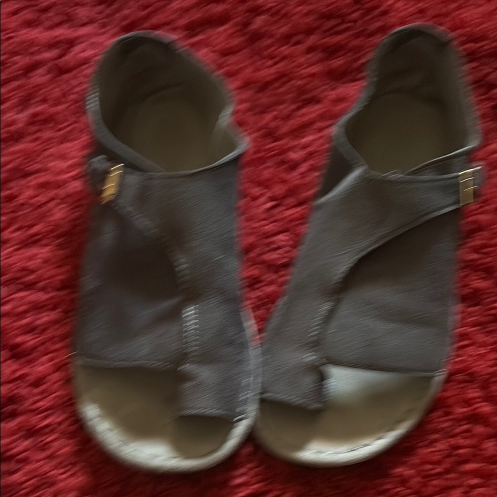 Chic Gray Open-Toe Sandals